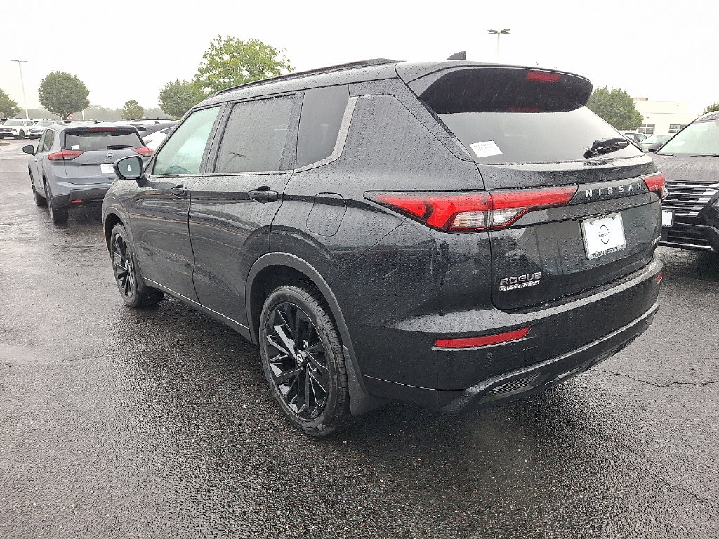 New 2026 Nissan Rogue Plug-In Hybrid Platinum SUV