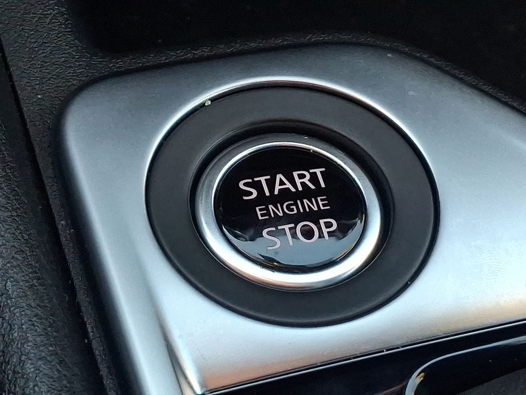 2025 Nissan Sentra SV - Photo 24