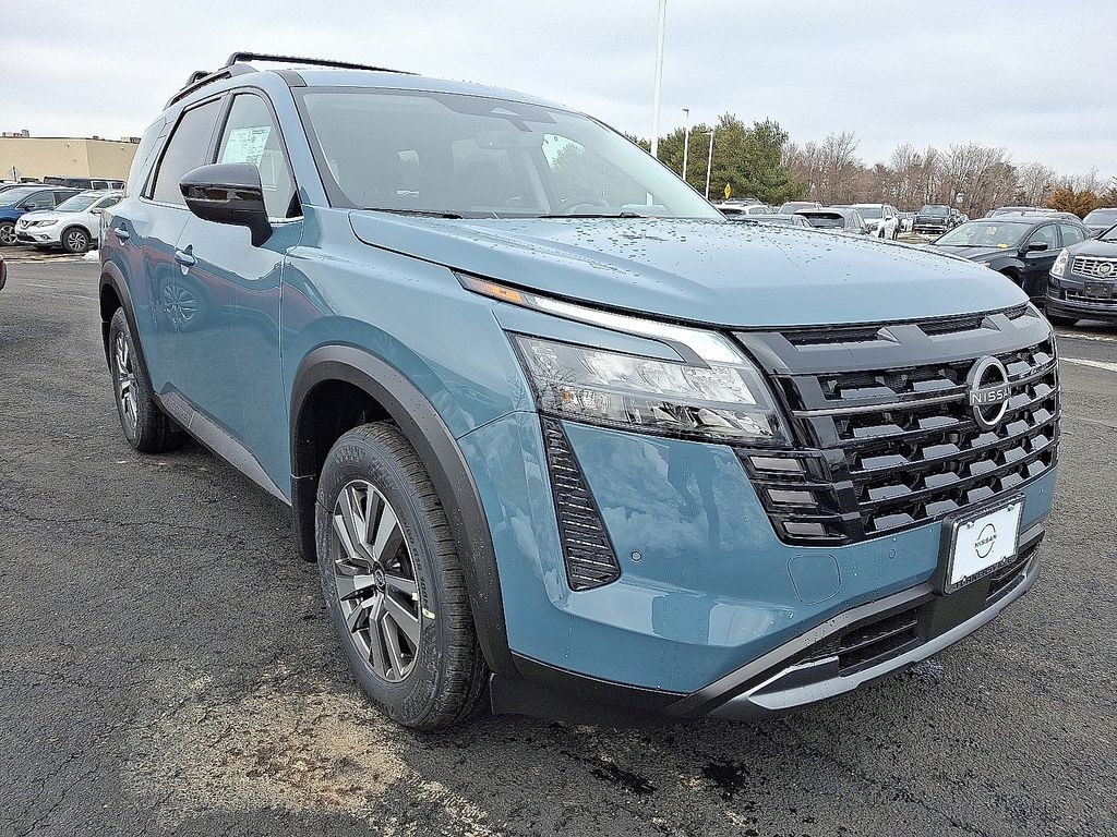 New 2026 Nissan Pathfinder SL SUV