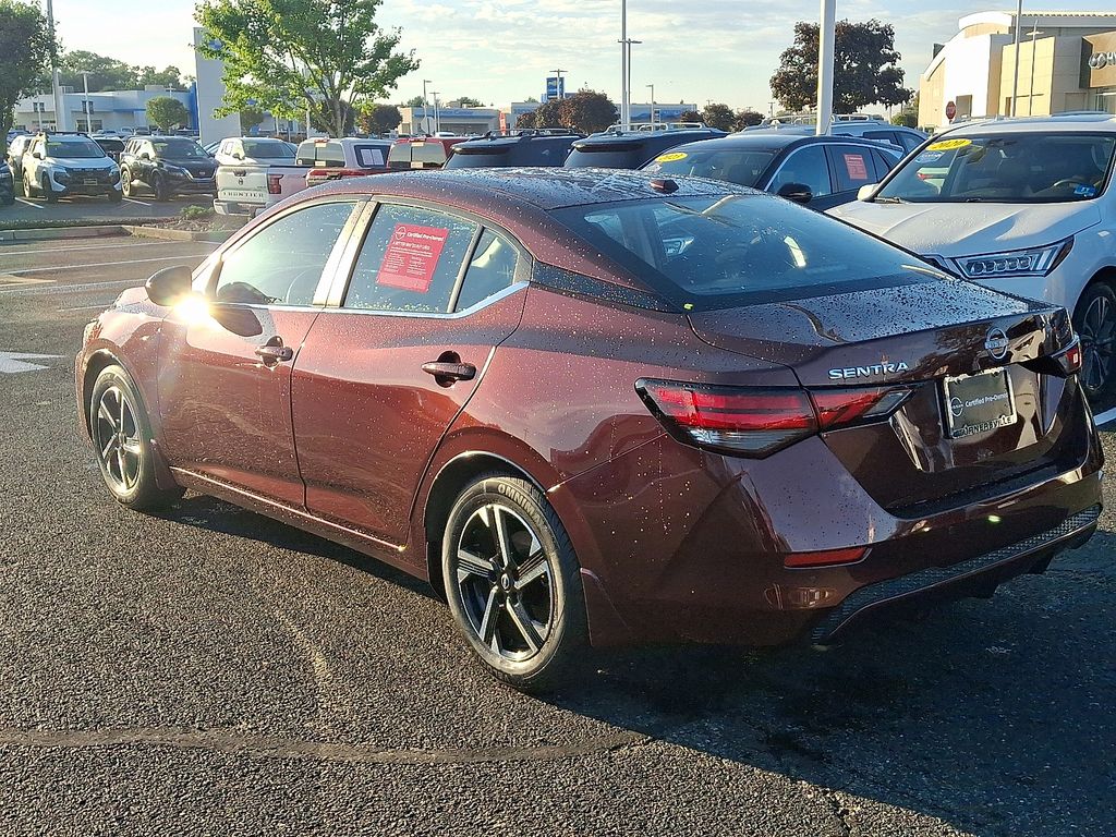 2025 Nissan Sentra SV - Photo 4