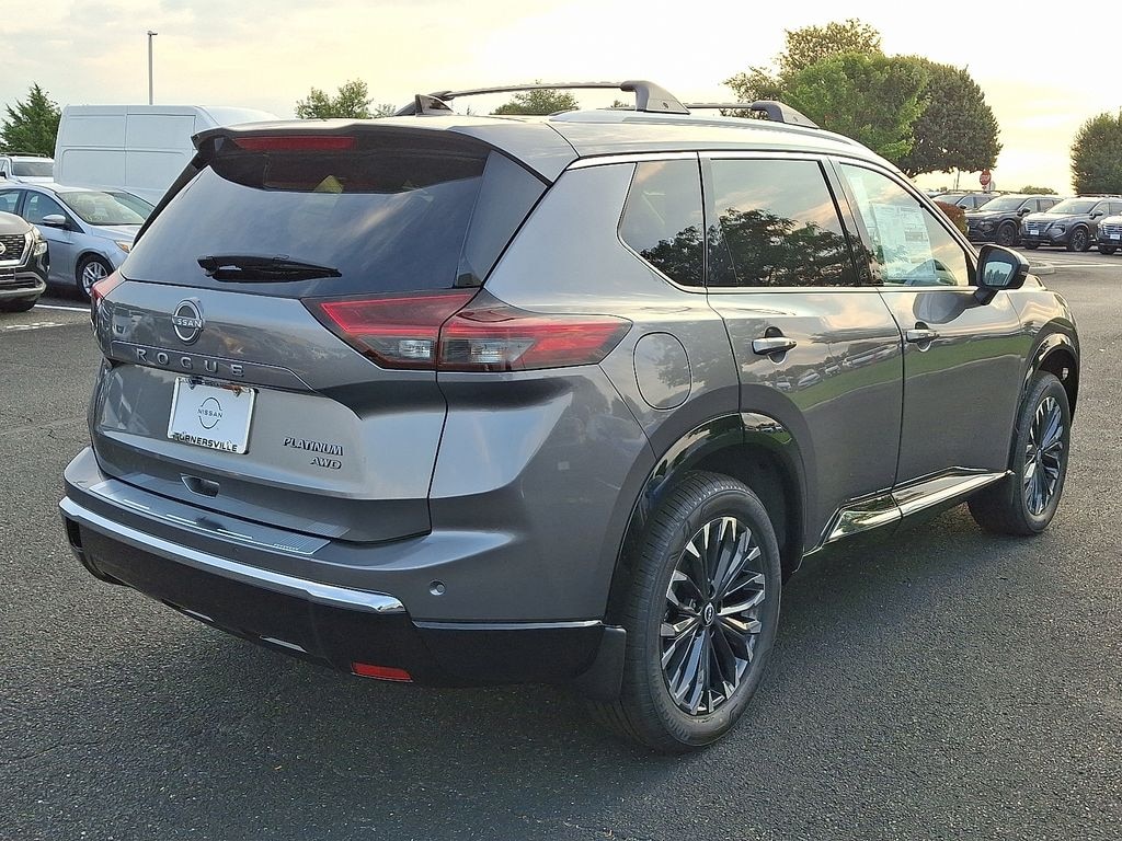 New 2026 Nissan Rogue Platinum Crossover