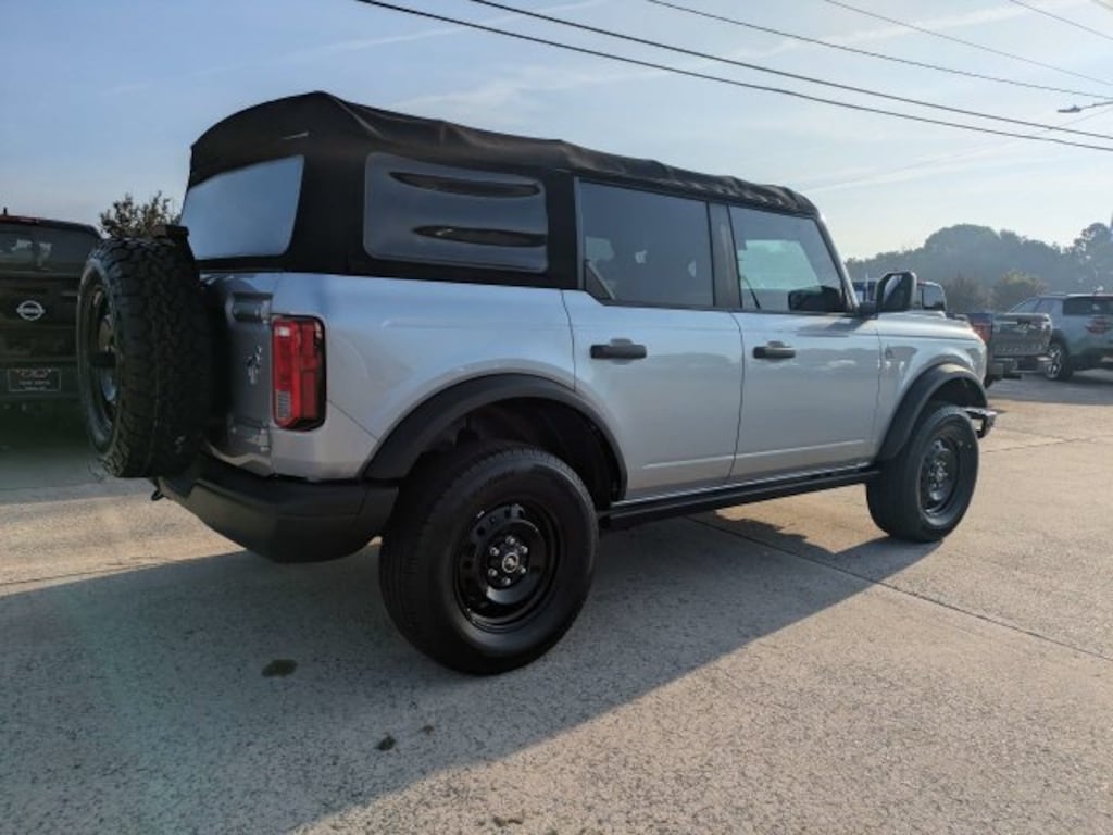 Used 2022 Ford Bronco Black Diamond SUV