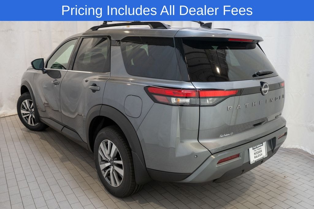 New 2026 Nissan Pathfinder SL SUV