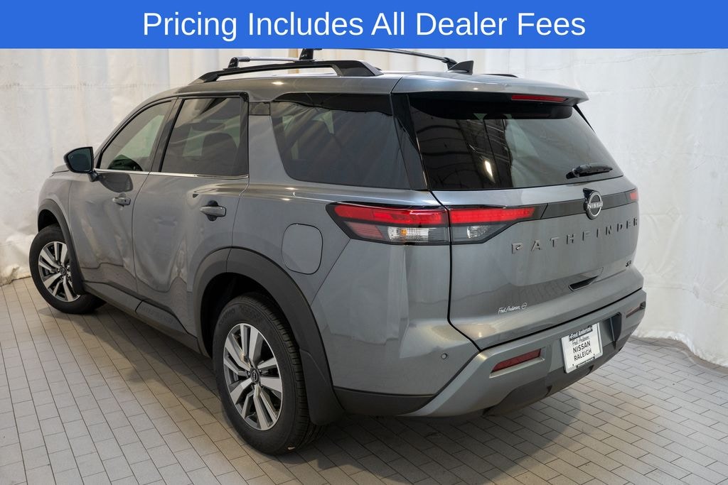 New 2026 Nissan Pathfinder SL SUV