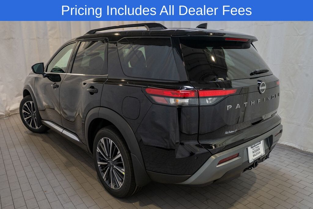 New 2026 Nissan Pathfinder Platinum SUV