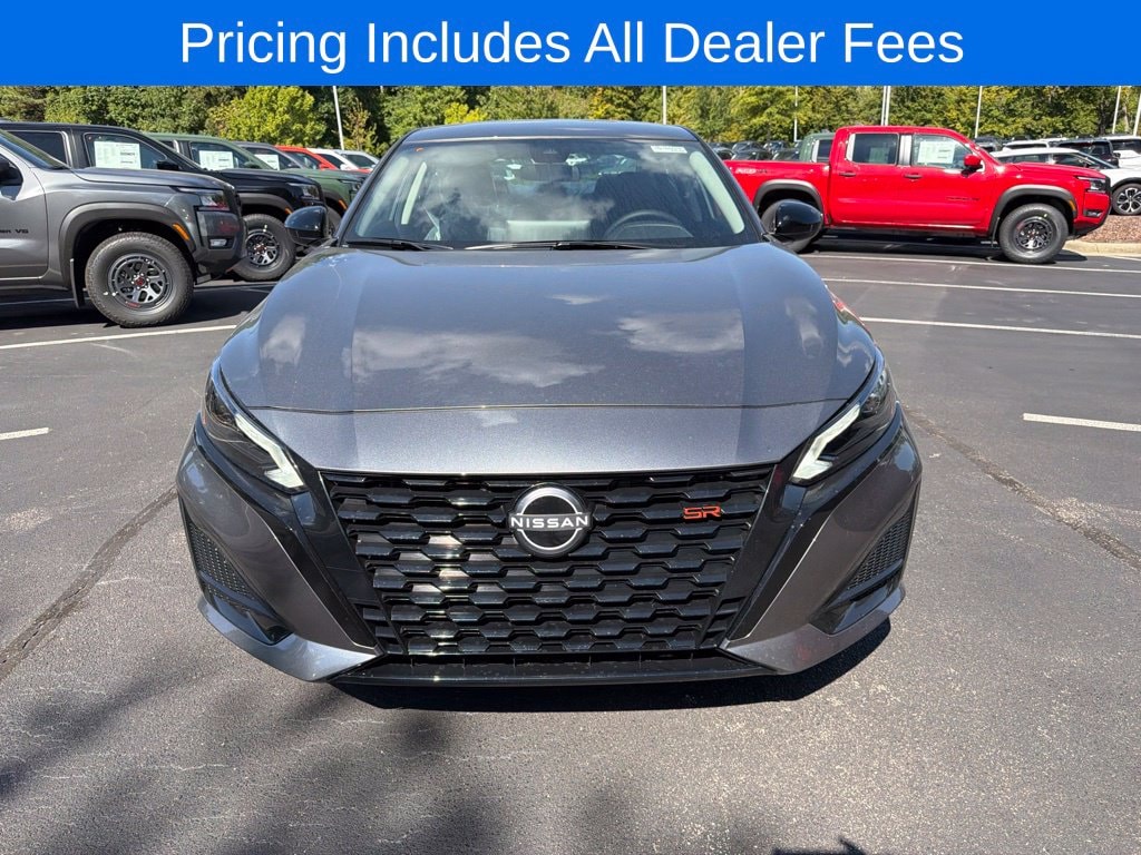 New 2026 Nissan Altima SR Sedan