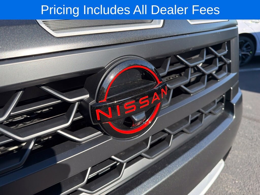 New 2027 Nissan Frontier PRO-4X Truck Crew Cab
