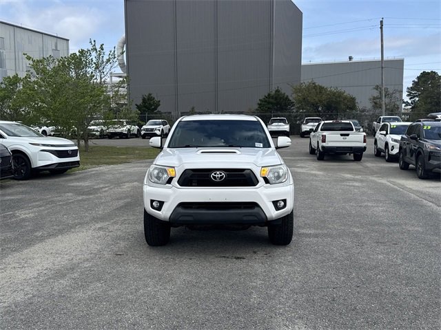 Used 2015 Toyota Tacoma PreRunner 2WD Double Cab V6 AT PreRunner