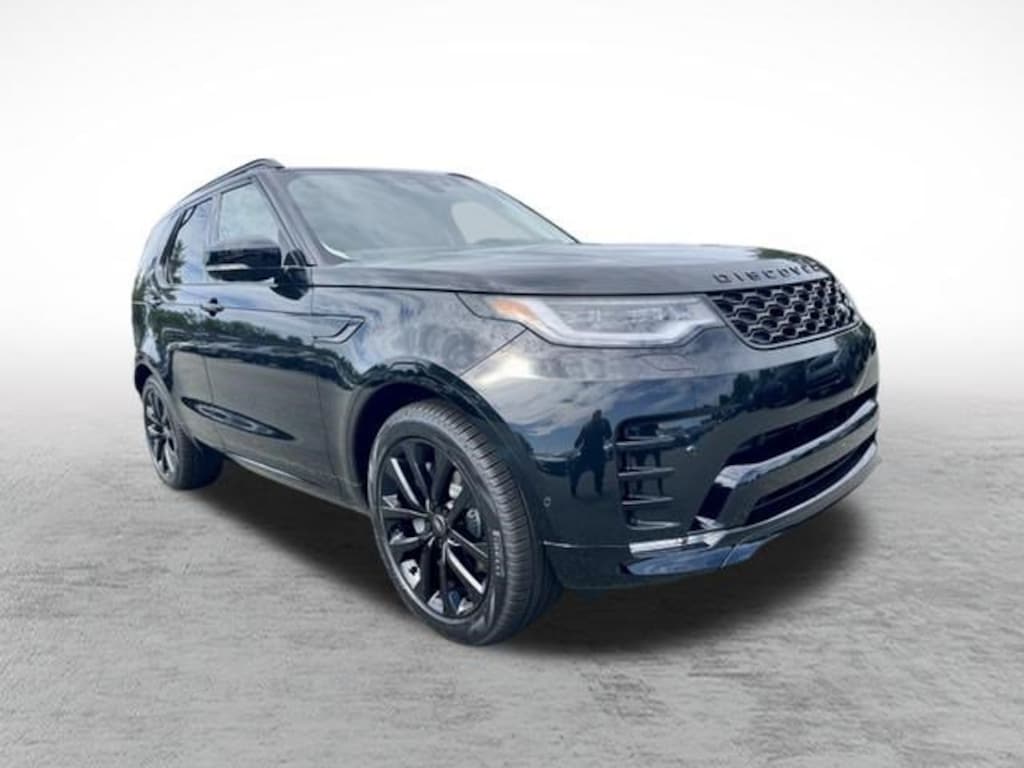 New 2026 Land Rover Discovery Dynamic SE SUV