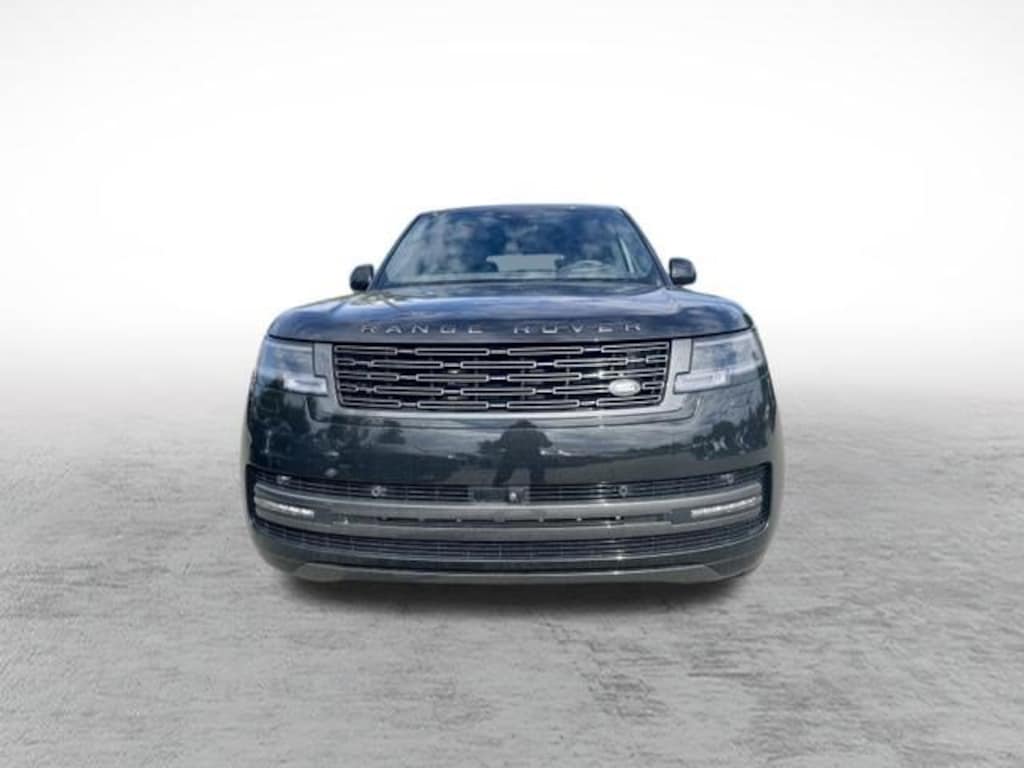 New 2026 Land Rover Range Rover SE SUV