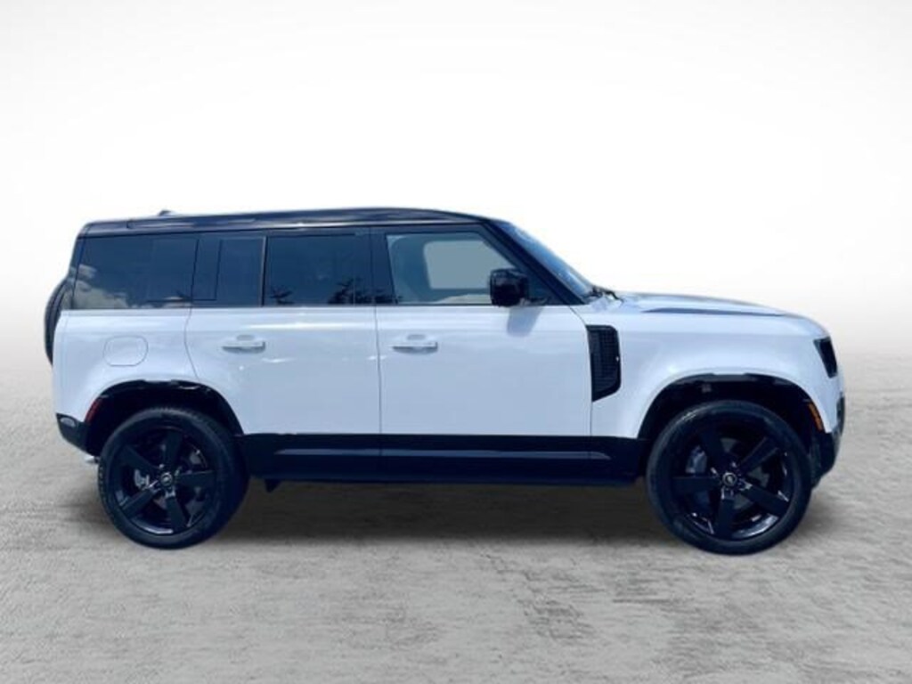 Certified 2025 Land Rover Defender X-Dynamic SE SUV