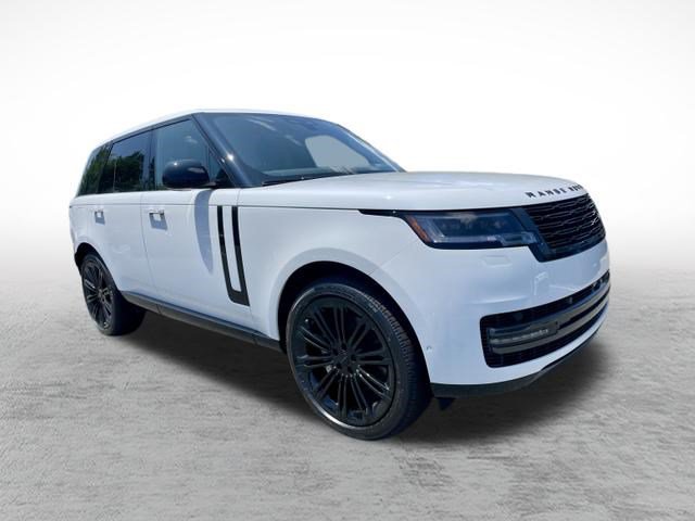 New 2026 Land Rover Range Rover SE SUV