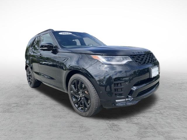 Certified 2025 Land Rover Discovery Dynamic SE SUV