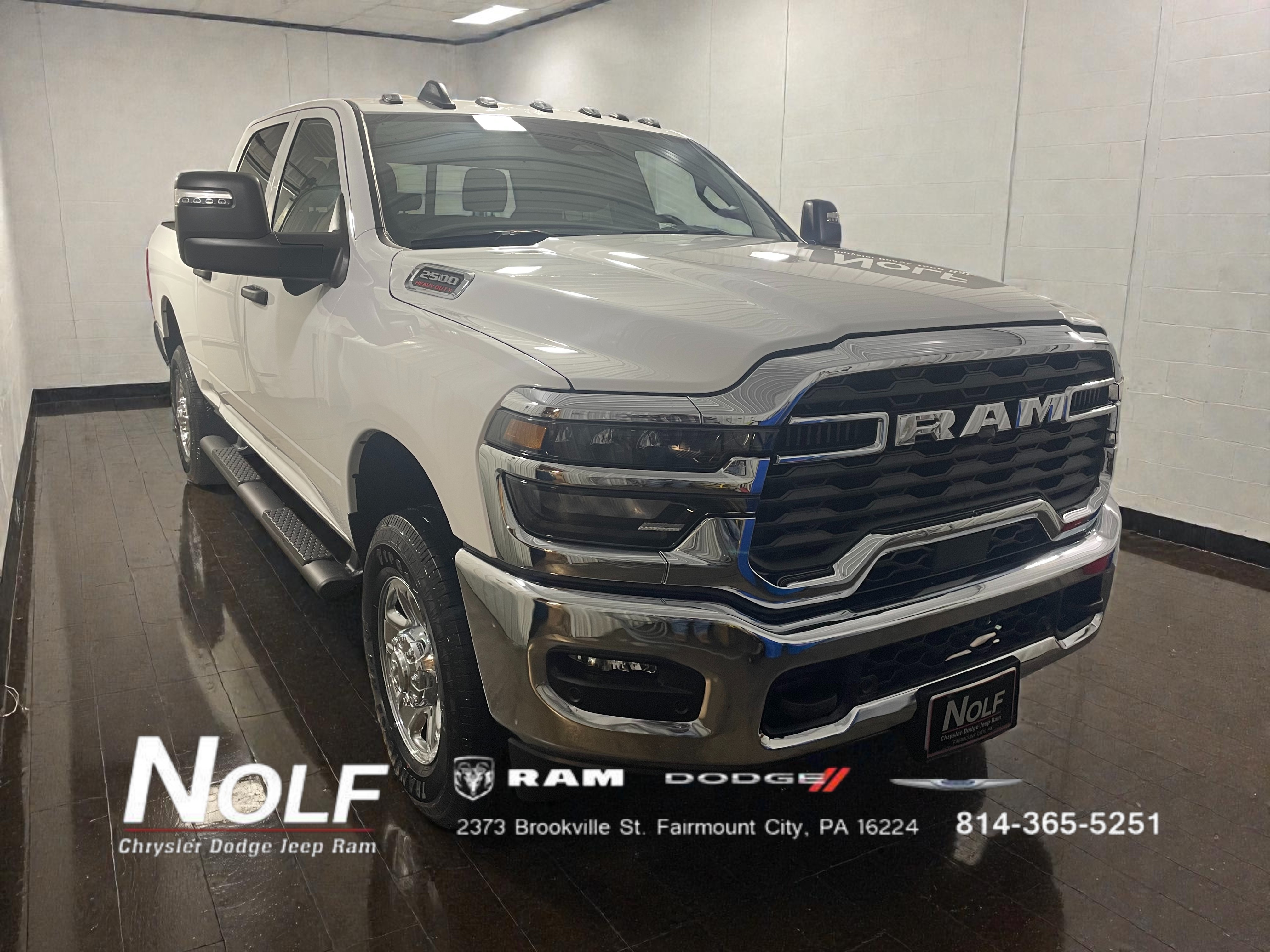 2026 Ram 2500 TRADESMAN CREW CAB 4X4 6'4 BOX Pickup