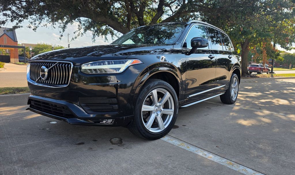 2022 Volvo XC90