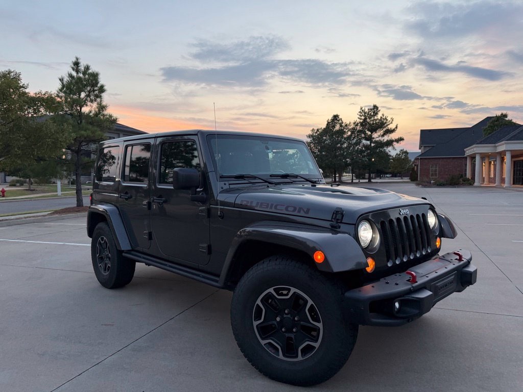 Used 2017 Jeep Wrangler Unlimited Rubicon SUV