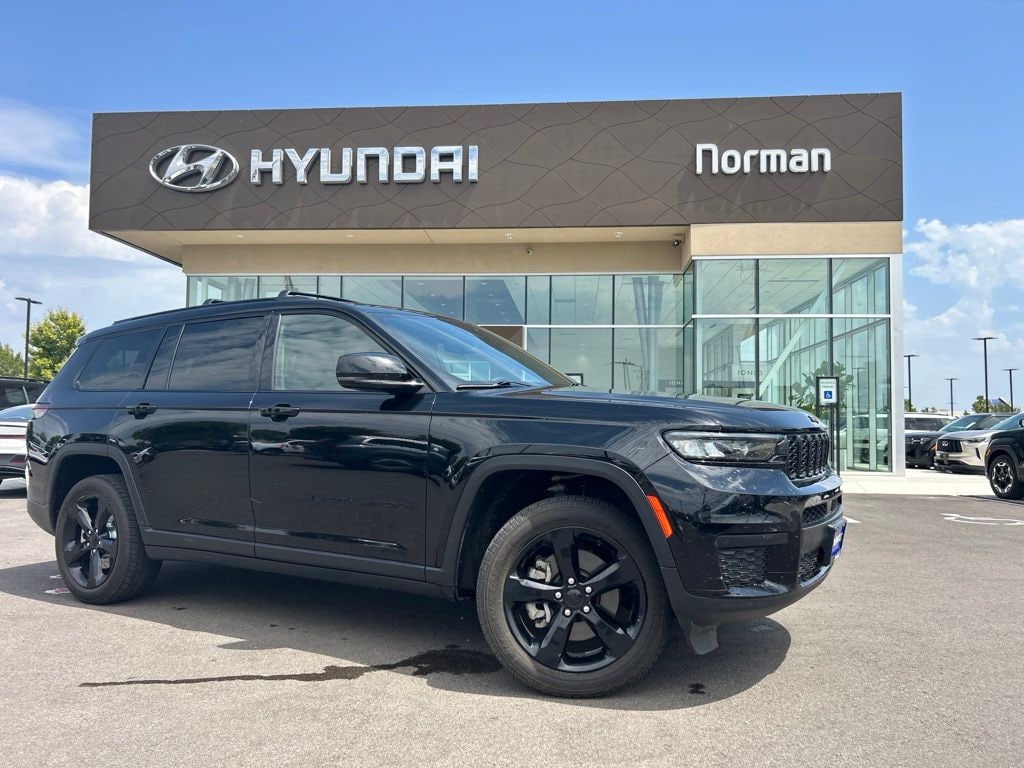 Used 2023 Jeep Grand Cherokee L Altitude SUV