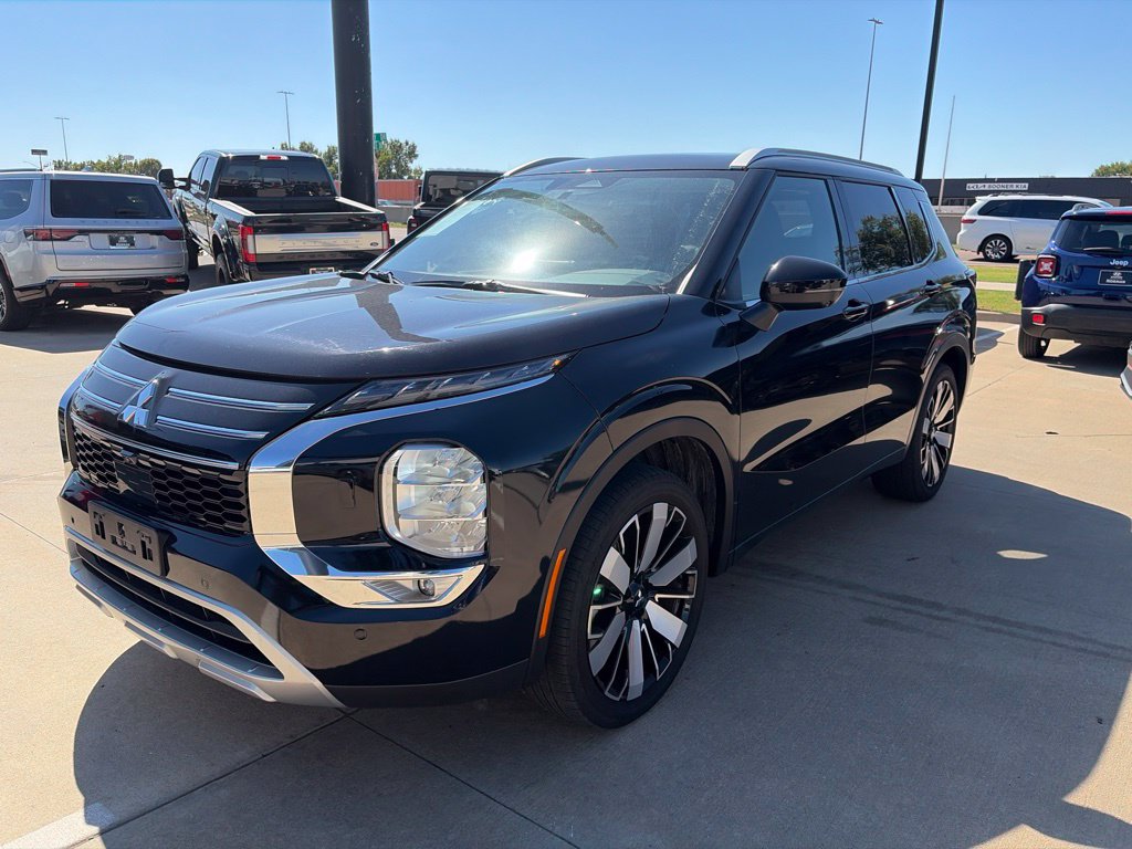2025 Mitsubishi Outlander