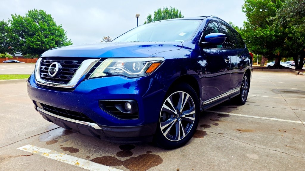 Used 2018 Nissan Pathfinder Platinum SUV