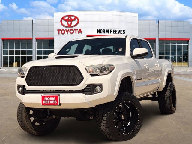 2017 Toyota Tacoma Truck 