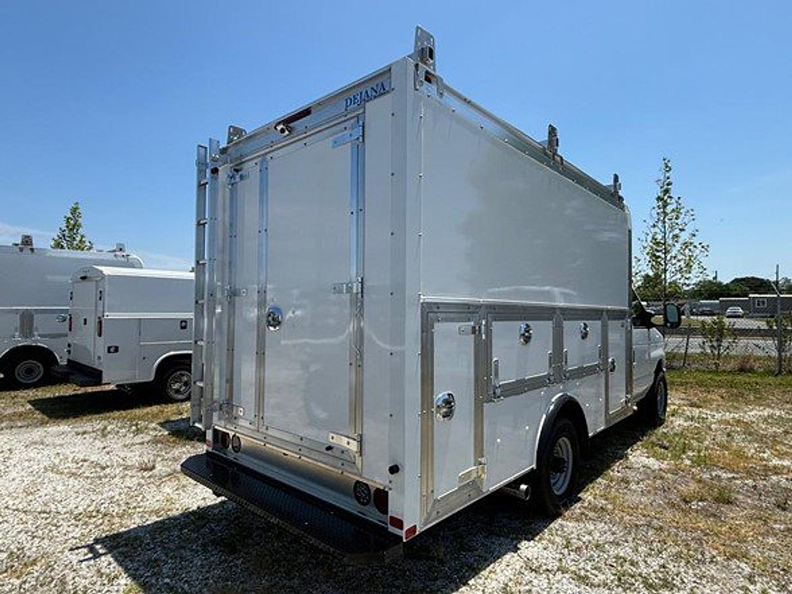 New 2024 Ford E-Series Cutaway Truck