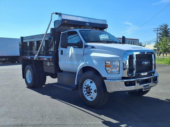  Ford F750