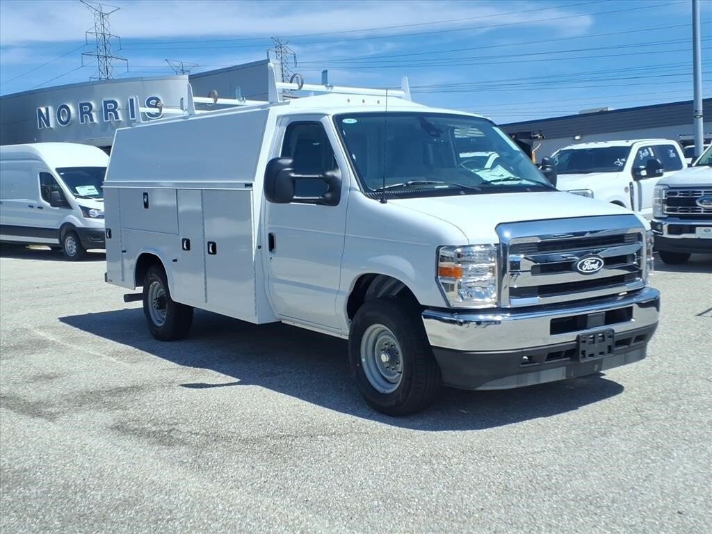 New 2027 Ford E-Series Cutaway Truck