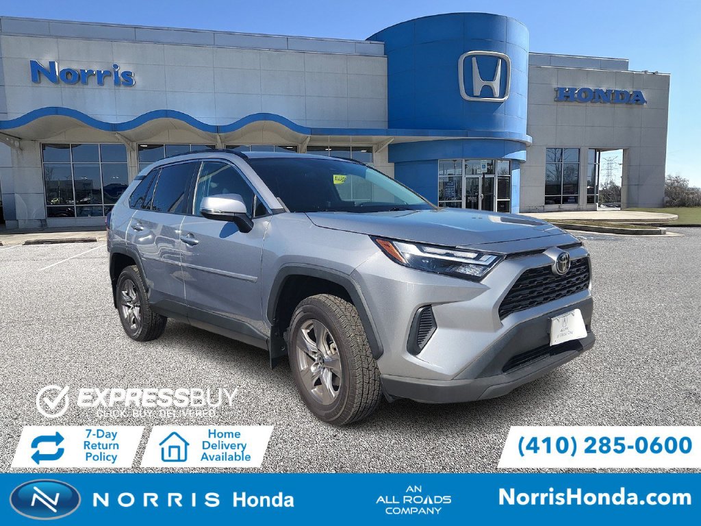 2022 Toyota RAV4 XLE