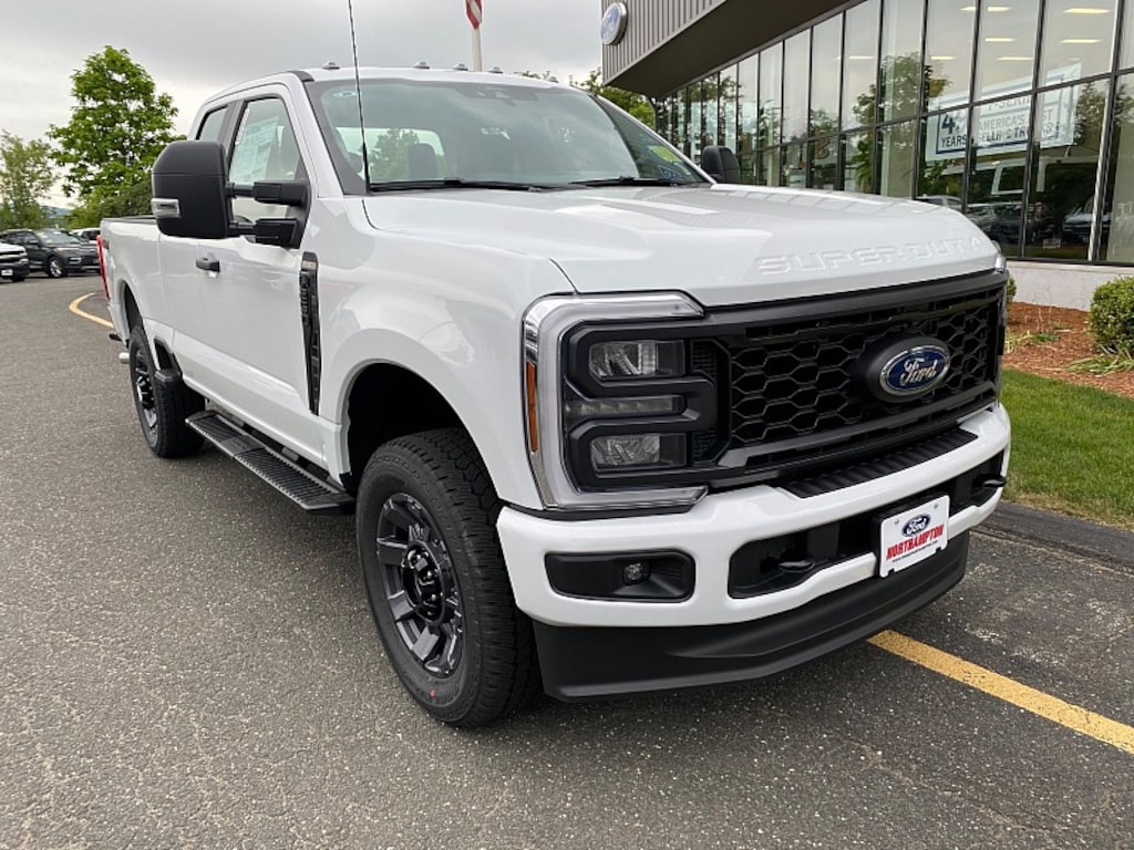 New 2026 Ford Super Duty F-250 4WD XL Full Size Truck
