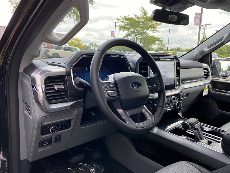 2025 Ford F-150 Lariat - Photo 15
