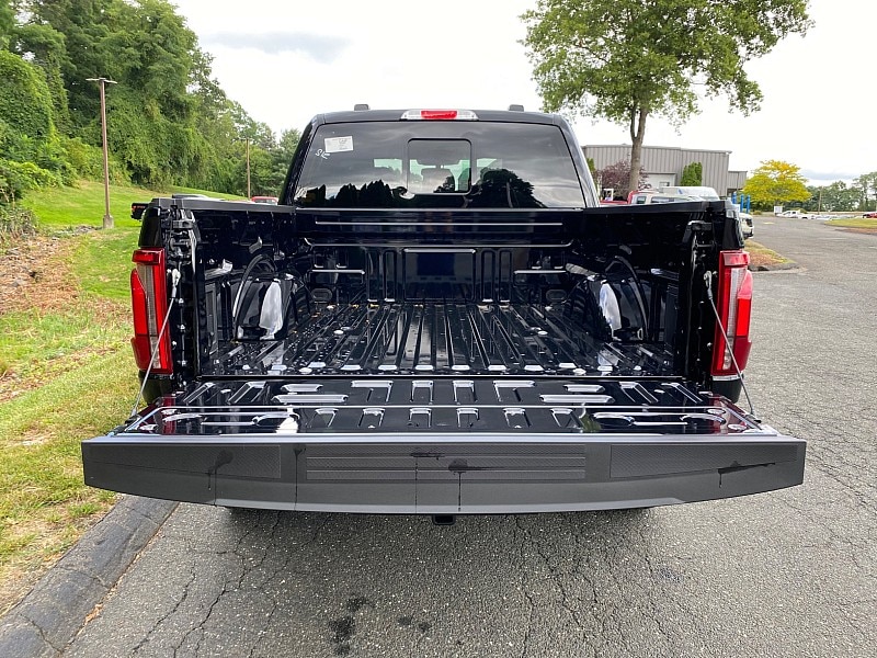2025 Ford F-150 Lariat - Photo 9