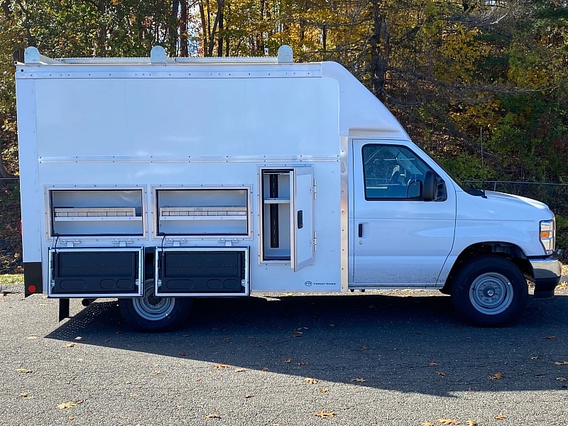 2026 Ford E-Series Cutaway Base - Photo 9