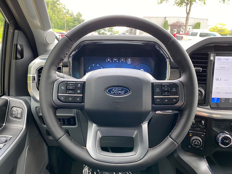 2025 Ford F-150 Lariat - Photo 14