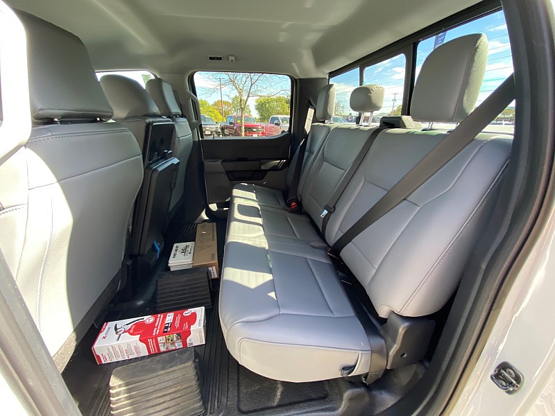 2026 Ford F-350 Super Duty Chassis Cab XL - Photo 14