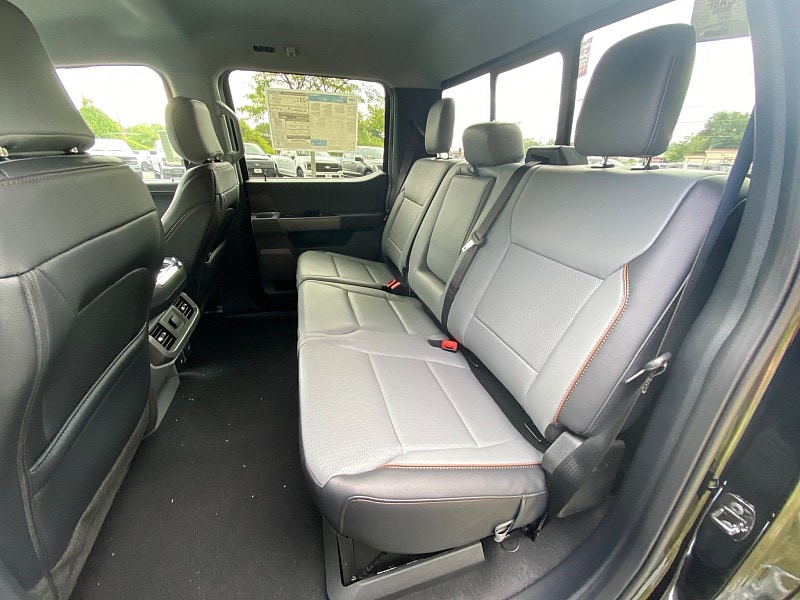 2025 Ford F-150 Lariat - Photo 18