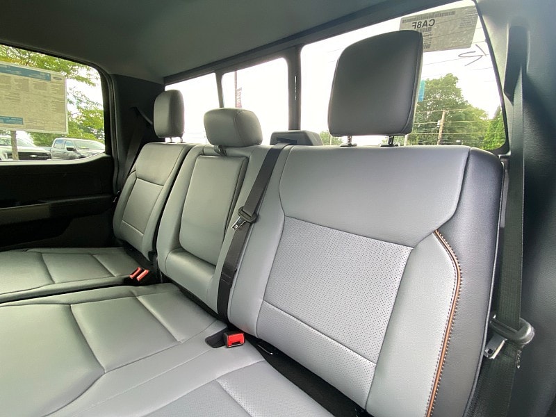 2025 Ford F-150 Lariat - Photo 19