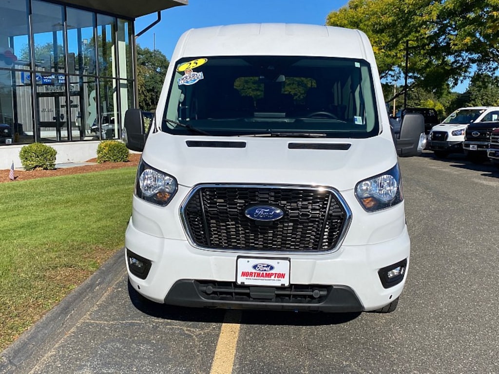 Used 2025 Ford Transit Passenger Wagon XLT Full Size Van
