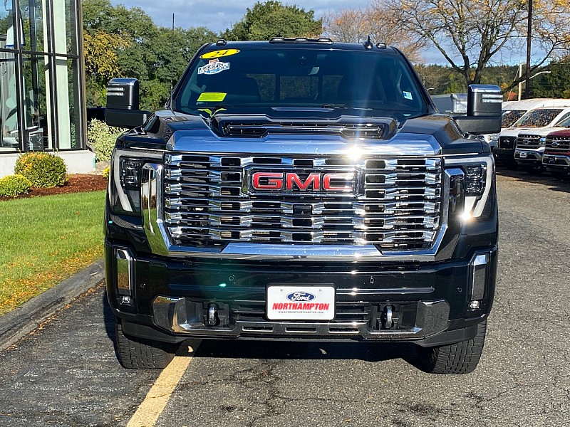 Used 2024 GMC Sierra 2500HD 4WD Denali Full Size Truck