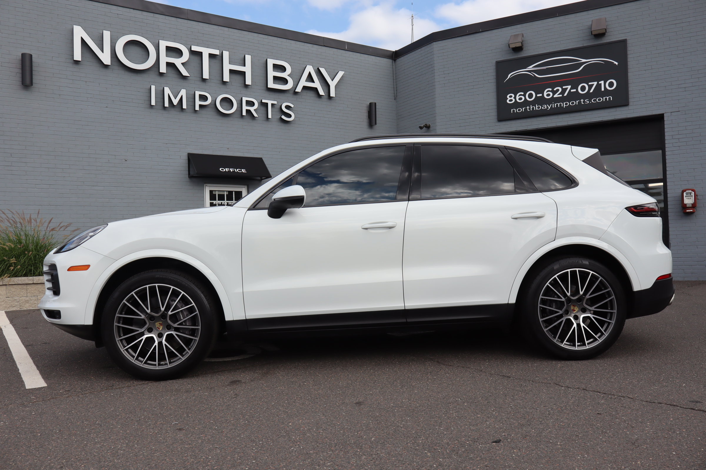 2023 Porsche Cayenne