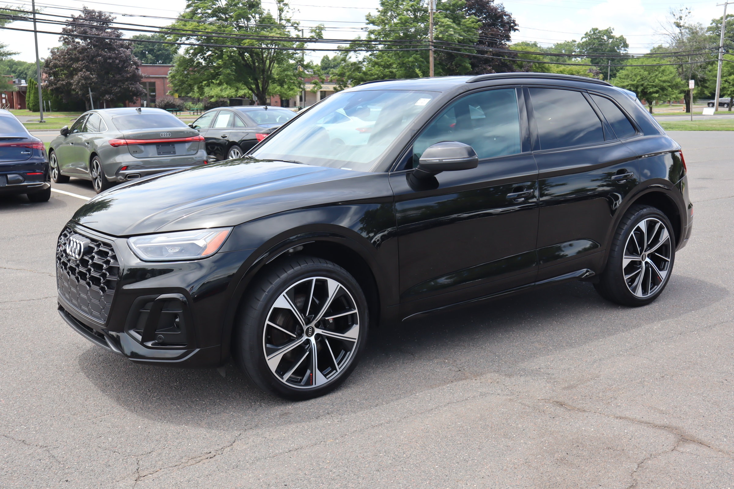 2023 Audi SQ5