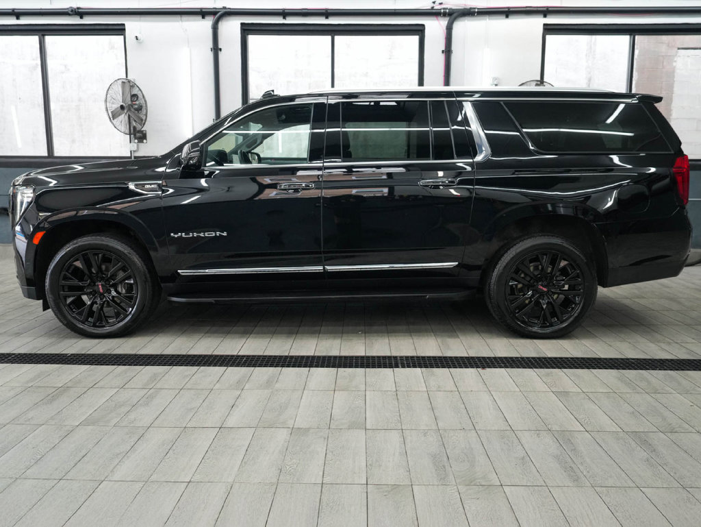 Used 2023 GMC Yukon XL SLT SUV