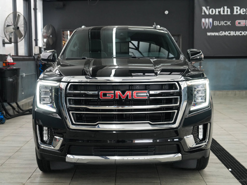 Used 2023 GMC Yukon XL SLT SUV
