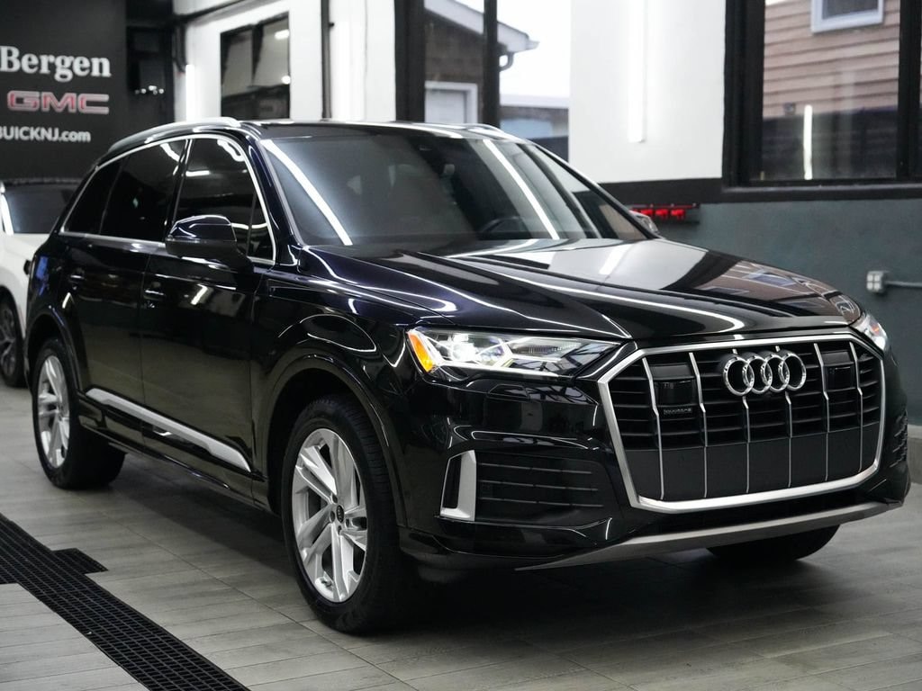 Used 2023 Audi Q7 Premium