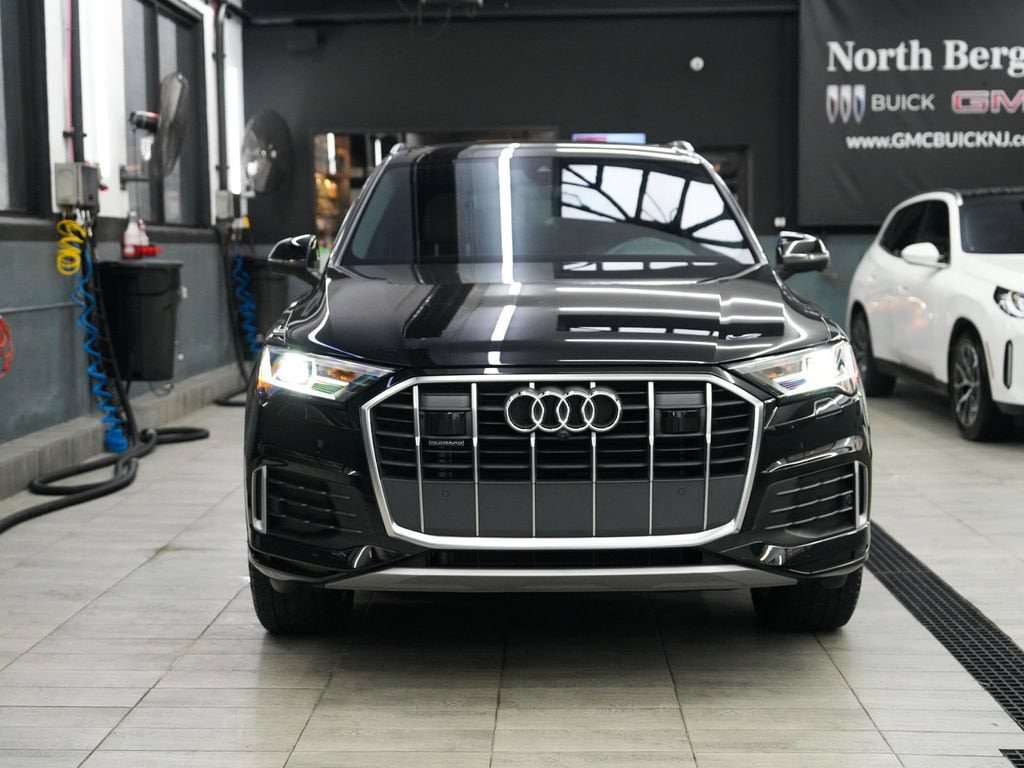 Used 2023 Audi Q7 Premium