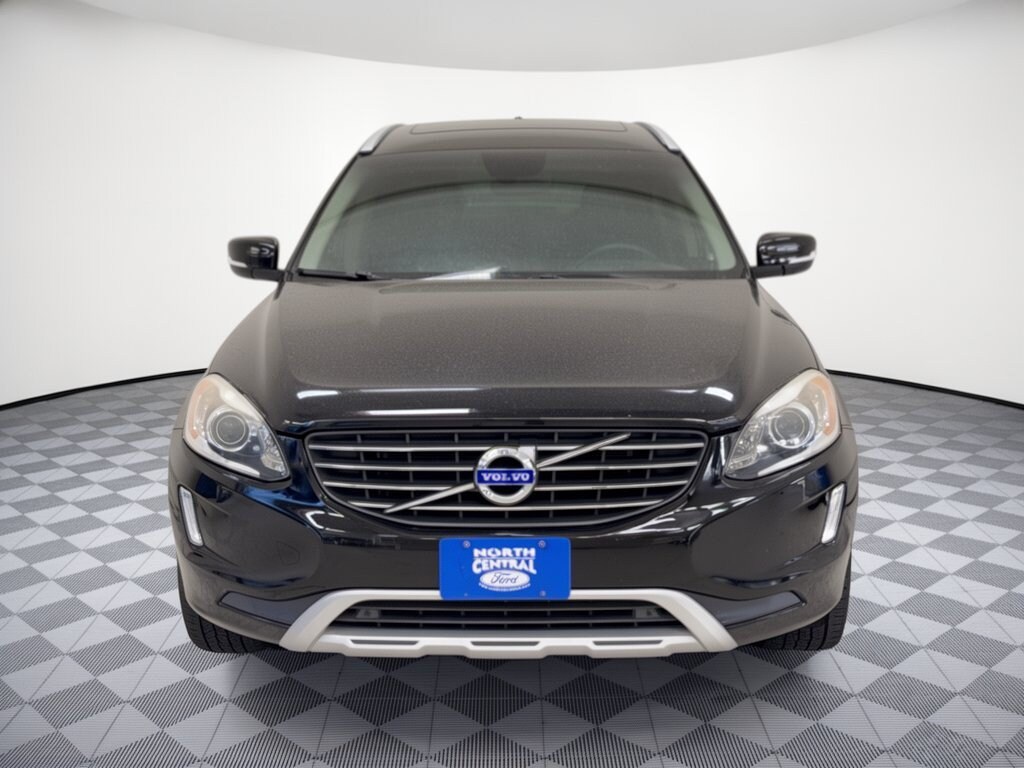 Used 2017 Volvo XC60 Dynamic SUV