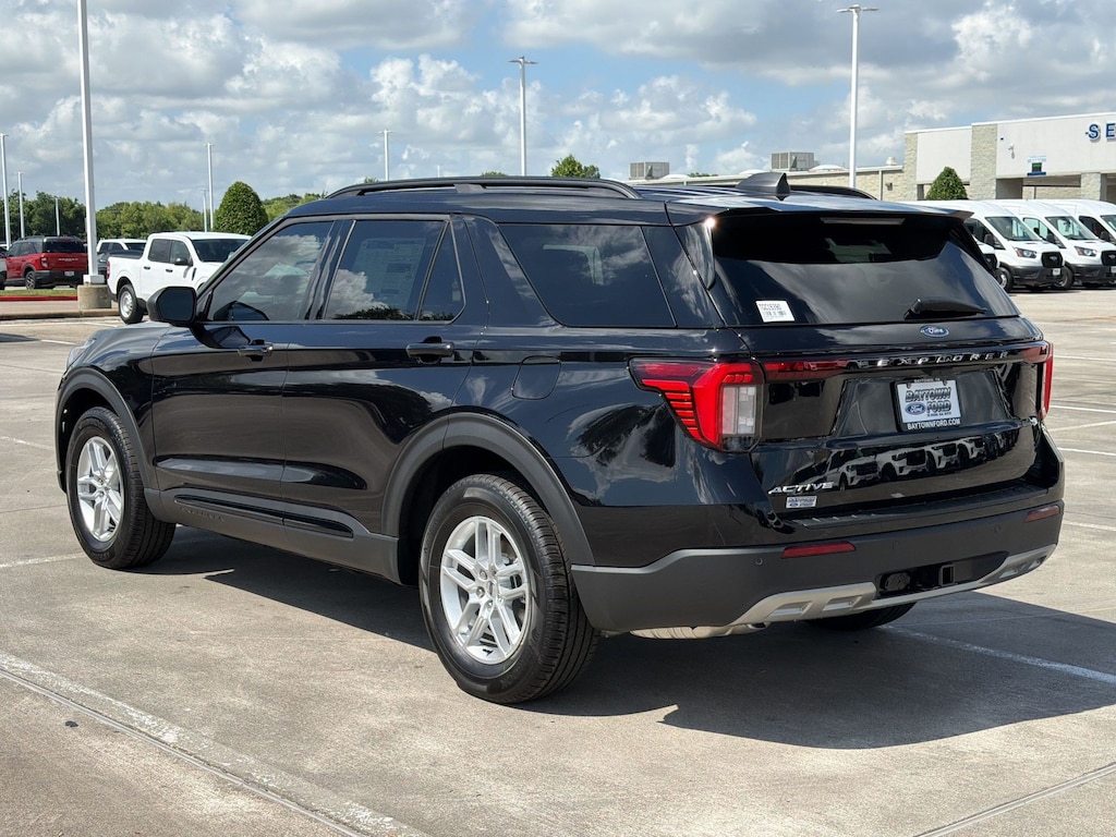 New 2026 Ford Explorer Active w/200A Pkg SUV