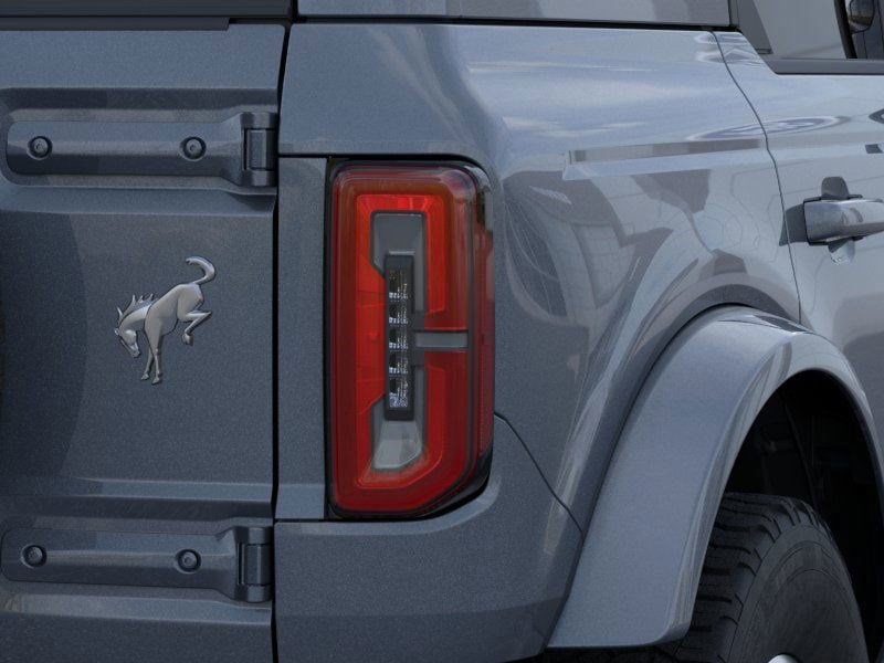 2025 Ford Bronco 4-Door Outer Banks - Photo 10