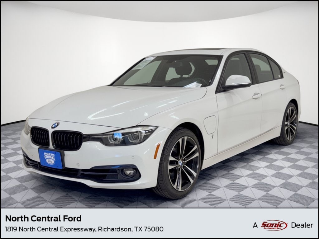 2018 BMW 3 Series 330e
