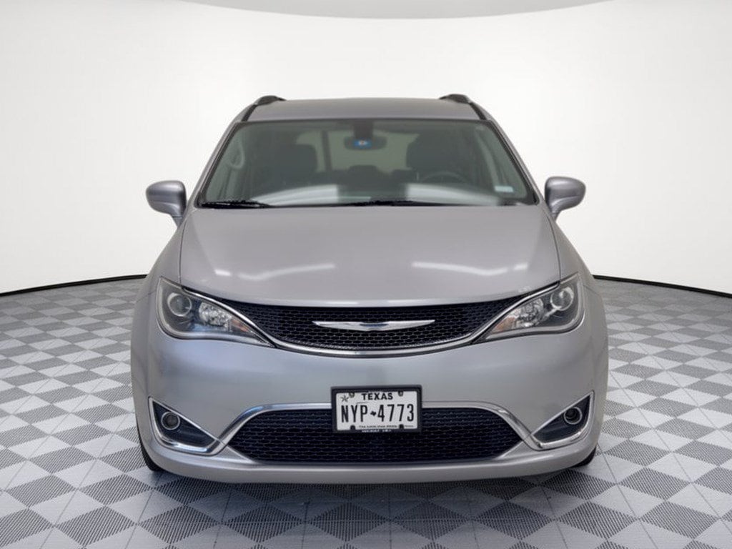 Used 2017 Chrysler Pacifica Touring-L Plus Van