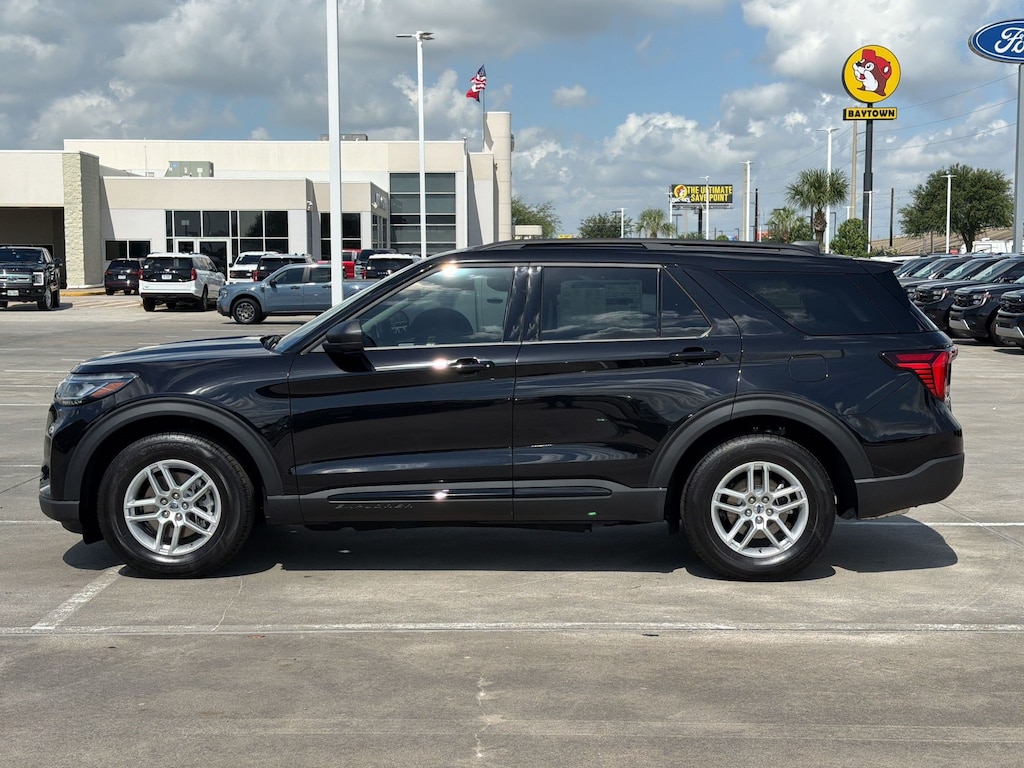 New 2026 Ford Explorer Active w/200A Pkg SUV